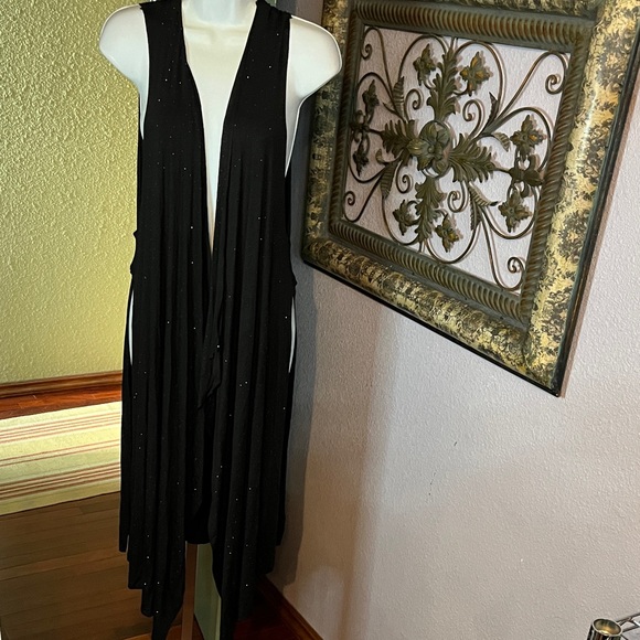Vocal USA Jackets & Blazers - ❇️NWOT Vocal Vest Long Black Glittery Open Front Sz OS